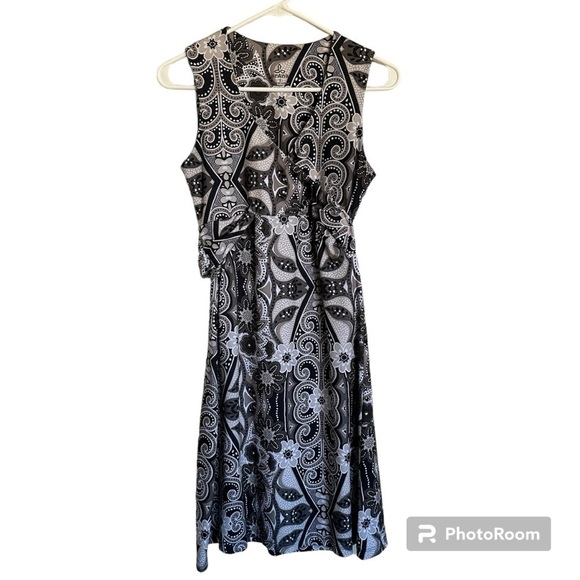 prAna Gray Paisley Floral Twist Front Summer Sheath Faux Wrap Sleeveless Dress - Picture 1 of 9